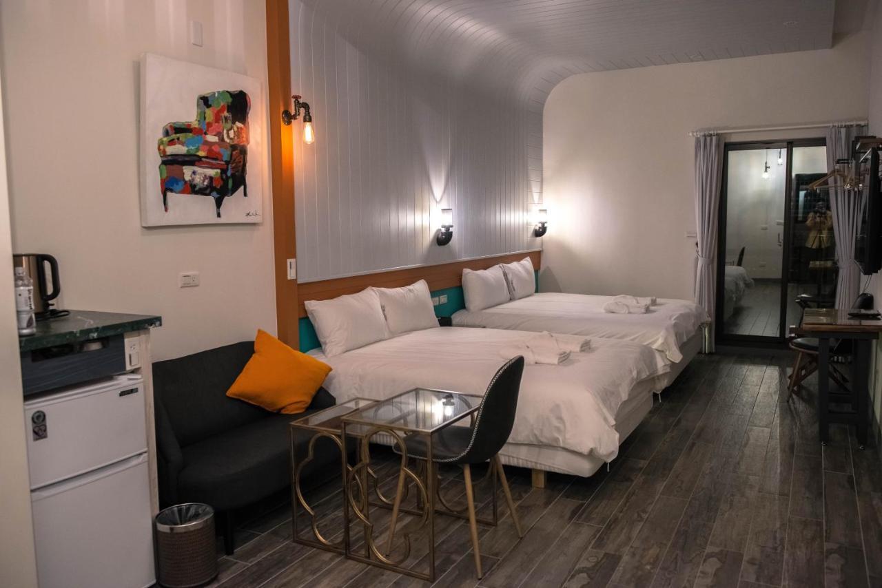 Happy Wing Guesthouse Хуалиен Сити Екстериор снимка