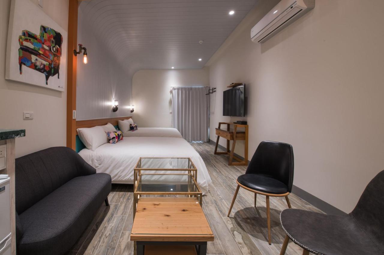 Happy Wing Guesthouse Хуалиен Сити Екстериор снимка