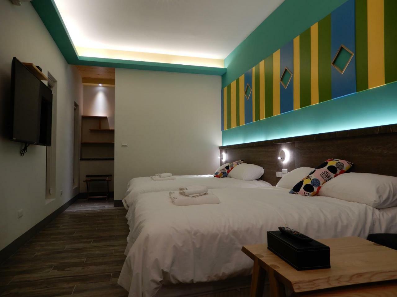 Happy Wing Guesthouse Хуалиен Сити Екстериор снимка