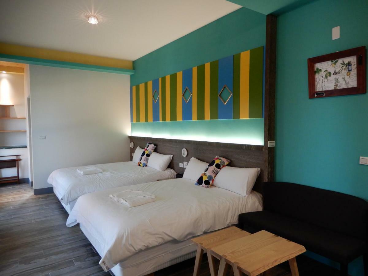 Happy Wing Guesthouse Хуалиен Сити Екстериор снимка
