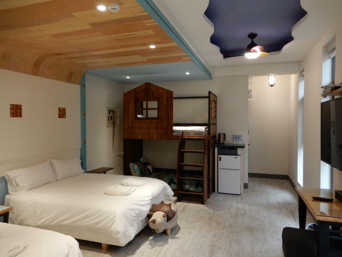 Happy Wing Guesthouse Хуалиен Сити Екстериор снимка